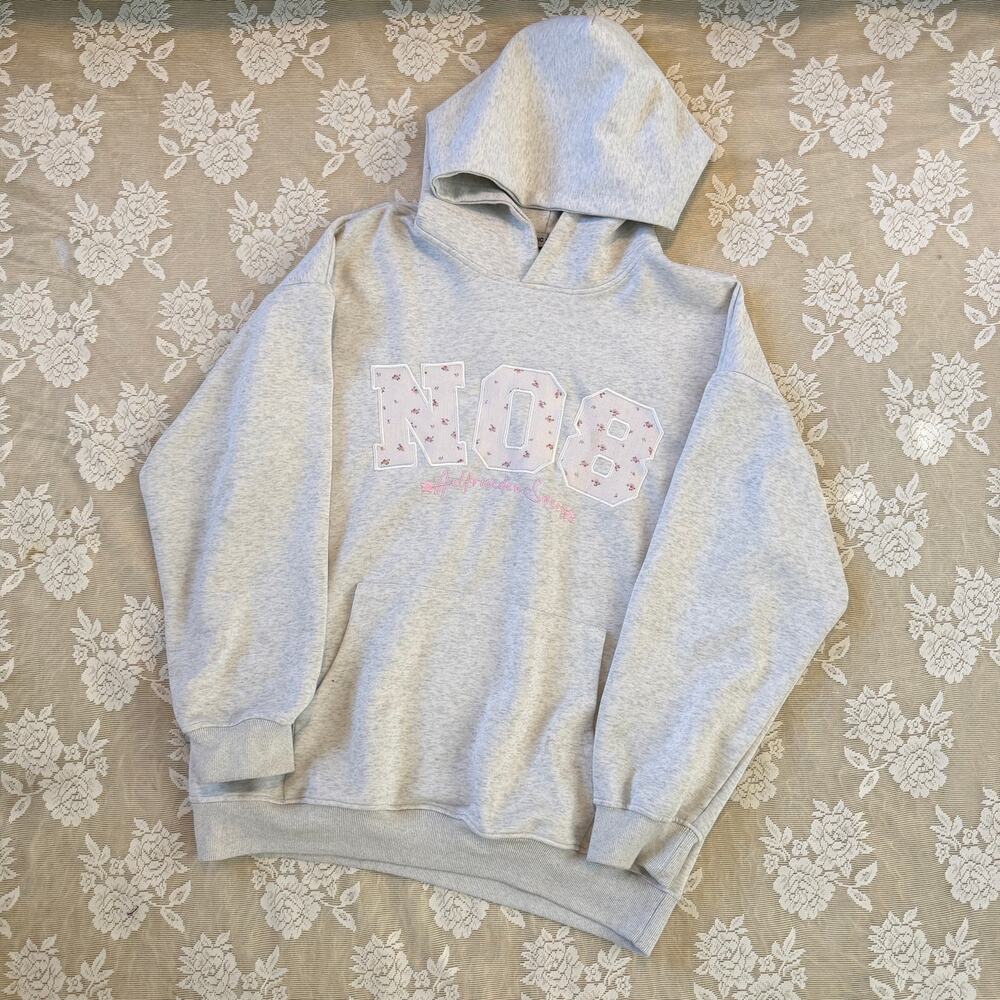 Aelfric Eden No. 8 Floral Appliqué Hoodie Size XL